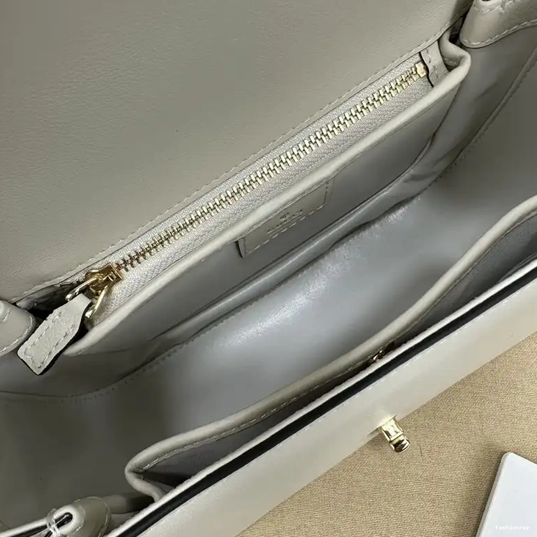 Fashionrep Bag 2304YA0111 Gucci 0709